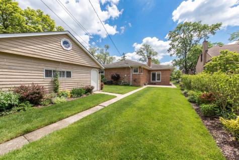 108 Imperial Street Park Ridge IL 60068