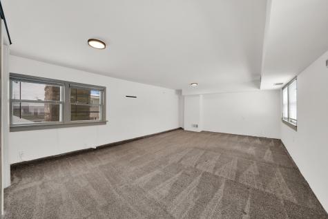 541 Charles Street Aurora IL 60506