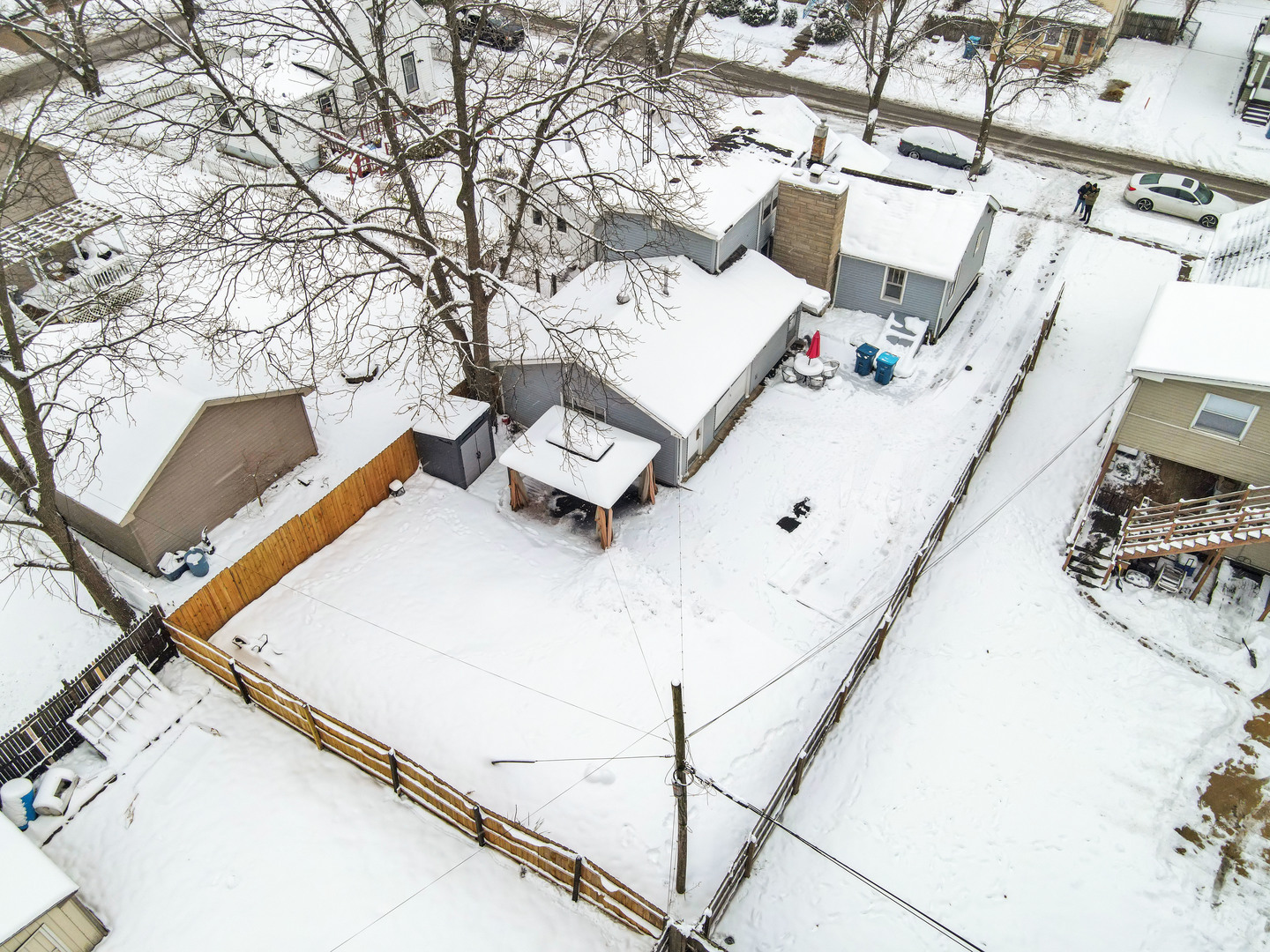 541 Charles Street Aurora IL 60506