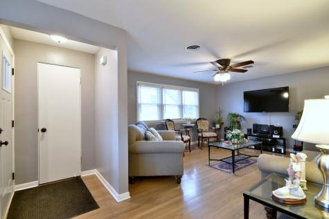 1336 North Ash Street Waukegan IL 60085