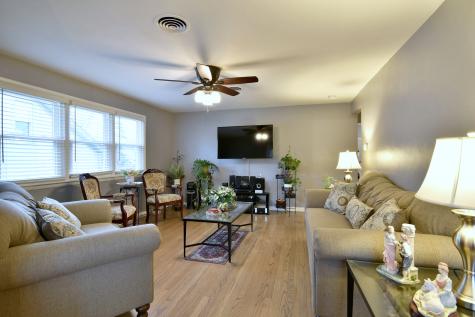 1336 North Ash Street Waukegan IL 60085