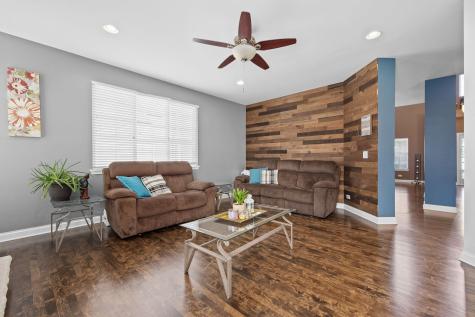 1863 Lake Bluff Lane Pingree Grove IL 60140