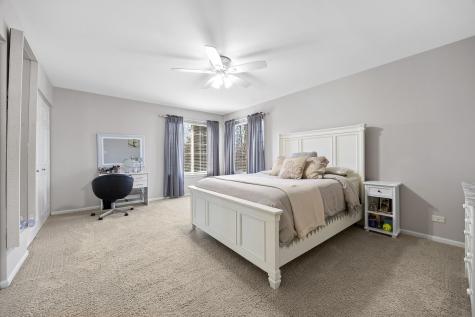 1863 Lake Bluff Lane Pingree Grove IL 60140