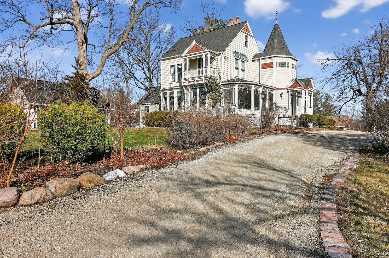Lindenwald Lane Downers Grove IL 60515