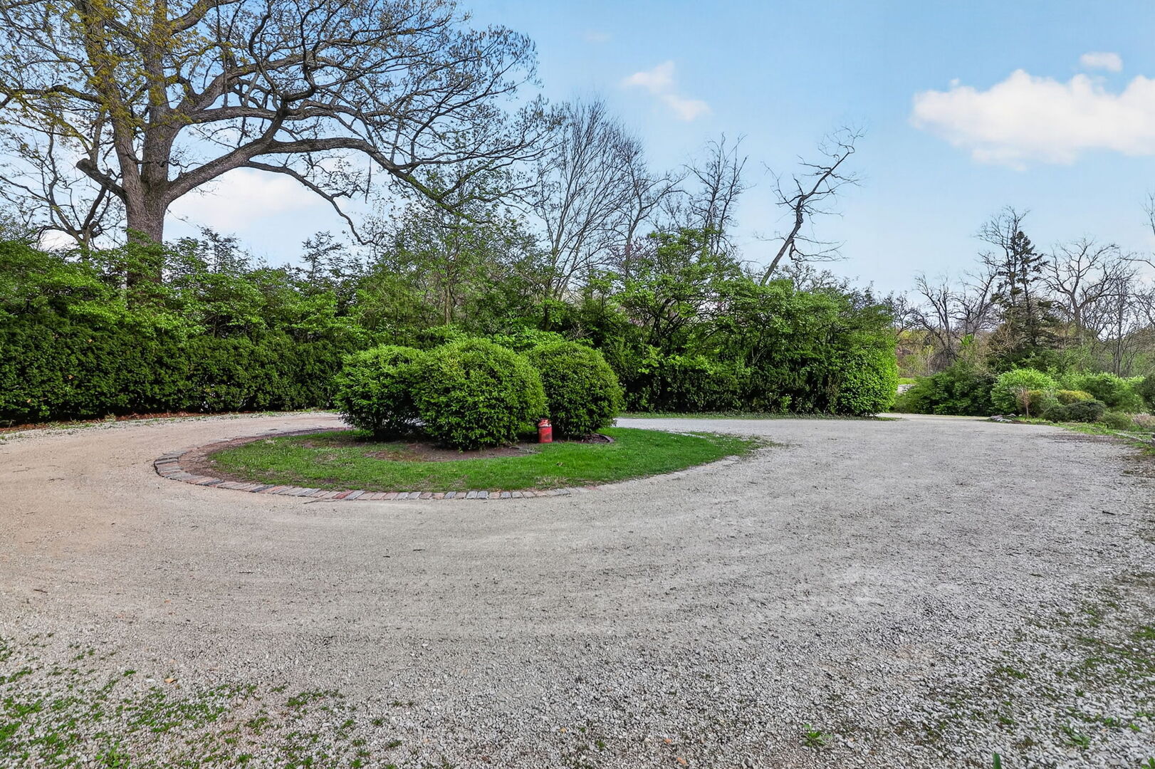 Lindenwald Lane Downers Grove IL 60515