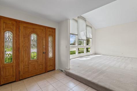 2410 East Northwood Court Arlington Heights IL 60004