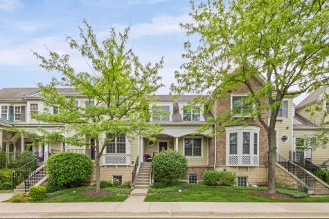 1907 Lynn Circle Libertyville IL 60048