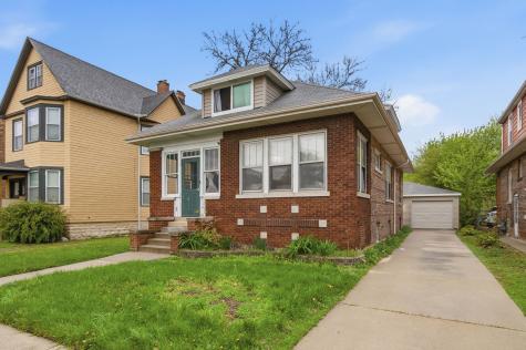 12633 Maple Avenue Blue Island IL 60406