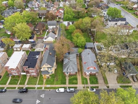 12633 Maple Avenue Blue Island IL 60406