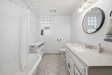 12633 Maple Avenue Blue Island IL 60406