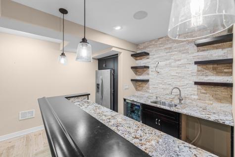 208 Sawgrass Drive Palos Heights IL 60463