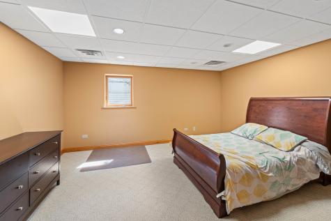 208 Sawgrass Drive Palos Heights IL 60463