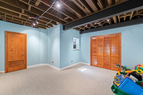 208 Sawgrass Drive Palos Heights IL 60463