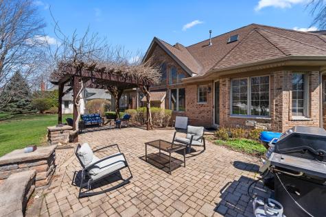 208 Sawgrass Drive Palos Heights IL 60463