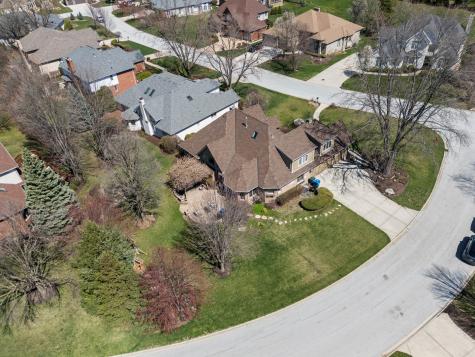 208 Sawgrass Drive Palos Heights IL 60463