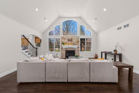 208 Sawgrass Drive Palos Heights IL 60463
