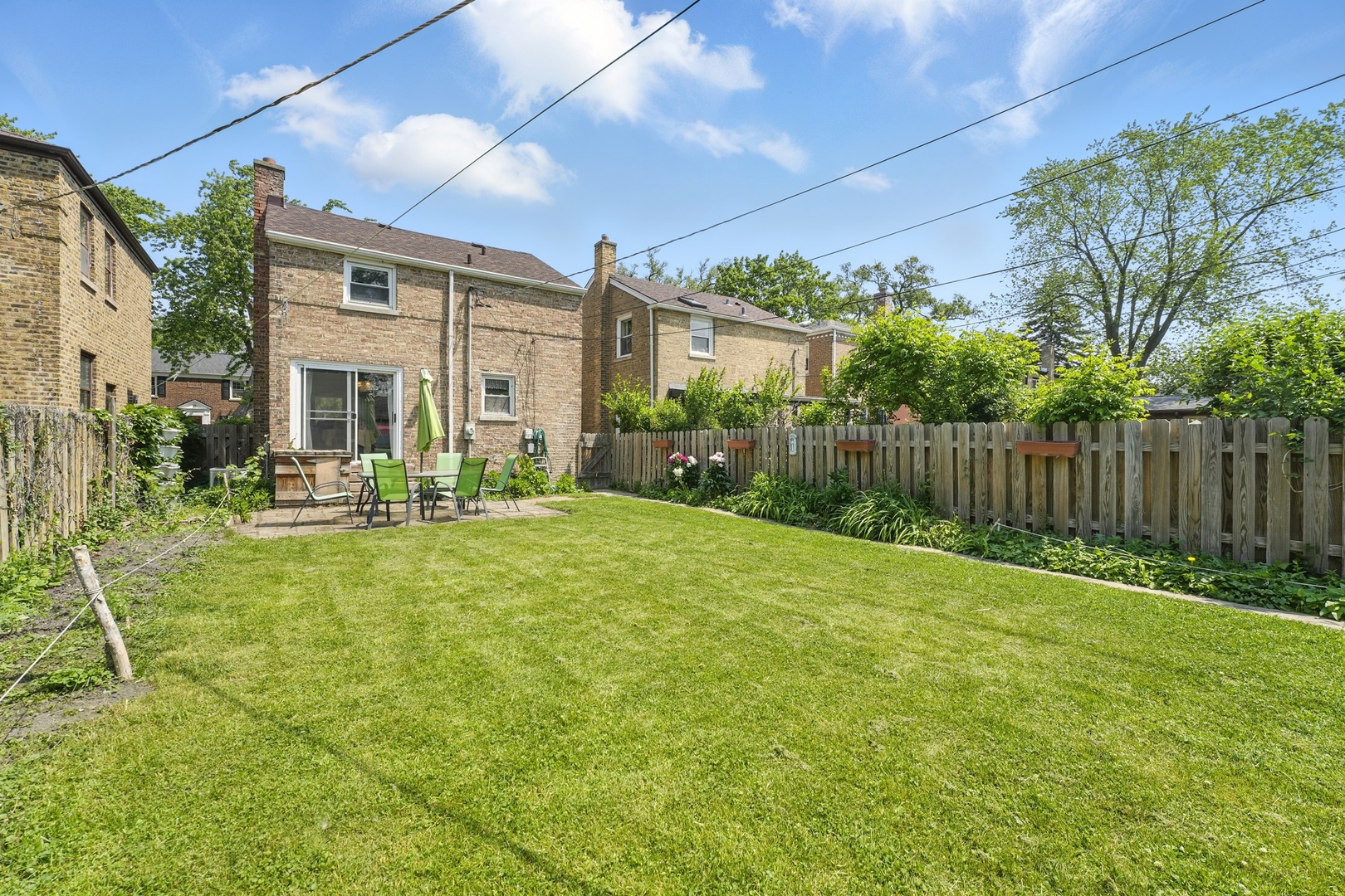 3831 Kirk Street Skokie IL 60076