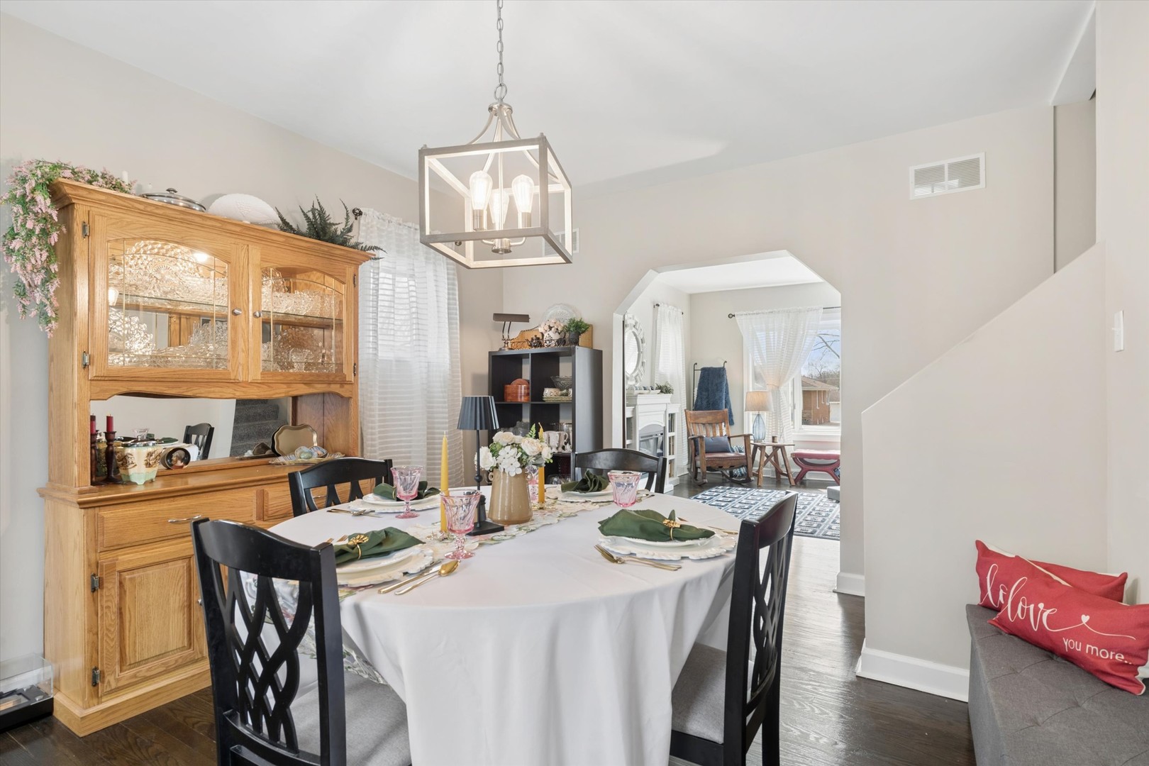 124 East Jackson Street Villa Park IL 60181