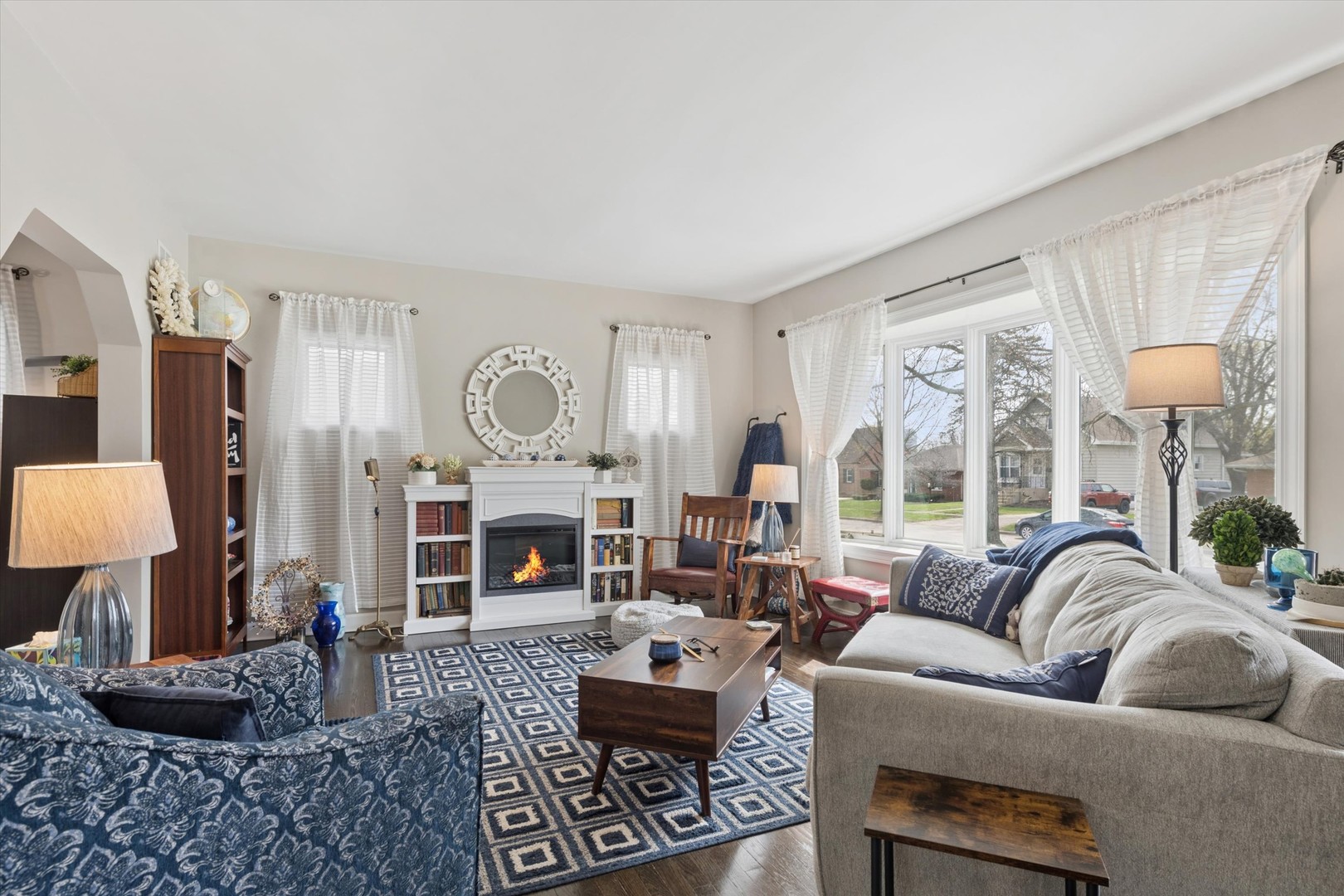 124 East Jackson Street Villa Park IL 60181