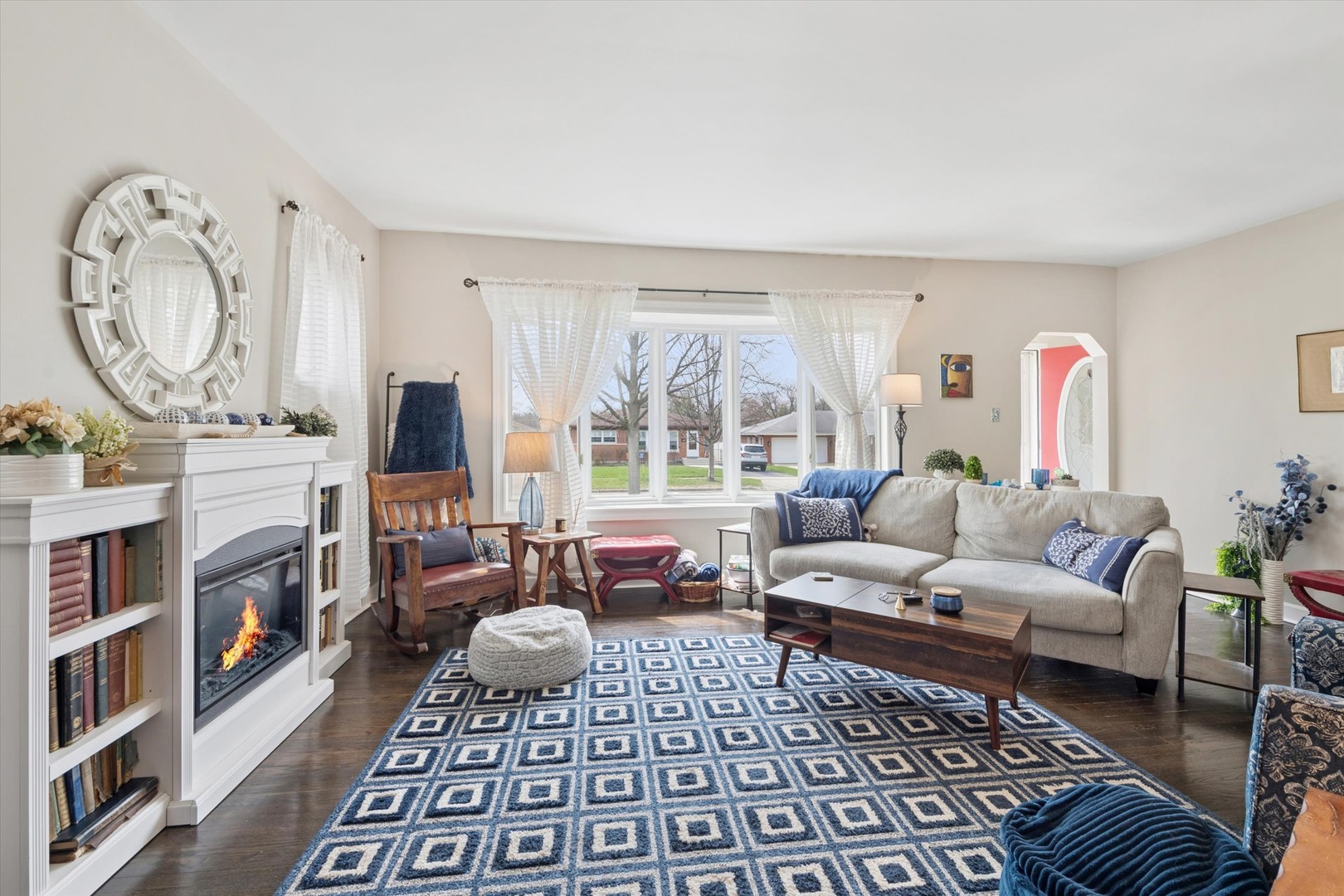 124 East Jackson Street Villa Park IL 60181