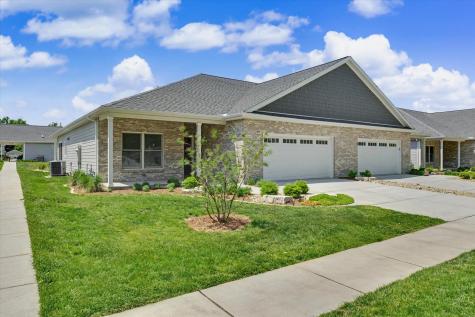 512 South 6th Street Fairbury IL 61739