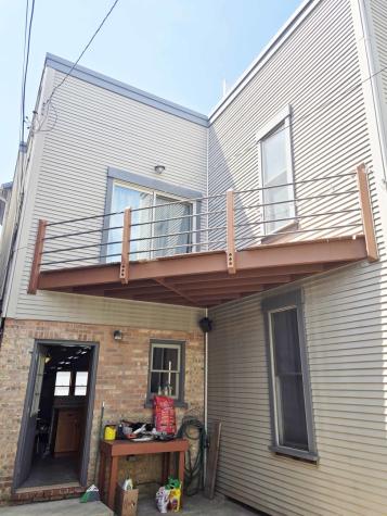 1734 West Beach Avenue Chicago IL 60612
