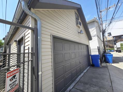 1734 West Beach Avenue Chicago IL 60612