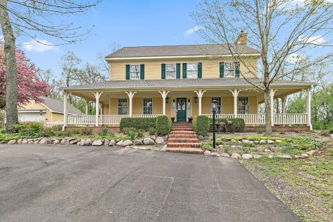 309 Three Oaks Road Cary IL 60013