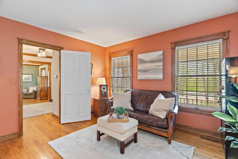 309 Three Oaks Road Cary IL 60013