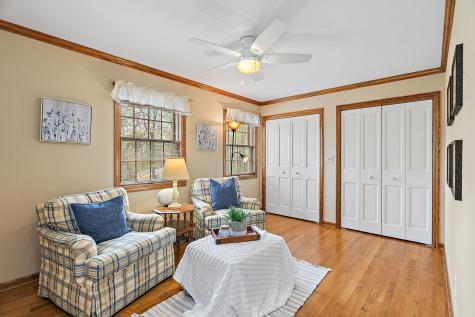 309 Three Oaks Road Cary IL 60013