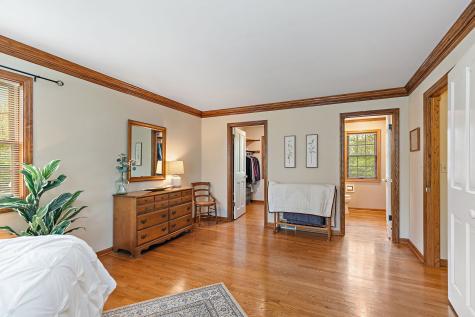 309 Three Oaks Road Cary IL 60013