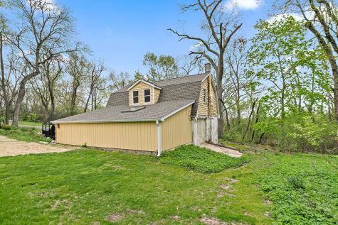 309 Three Oaks Road Cary IL 60013