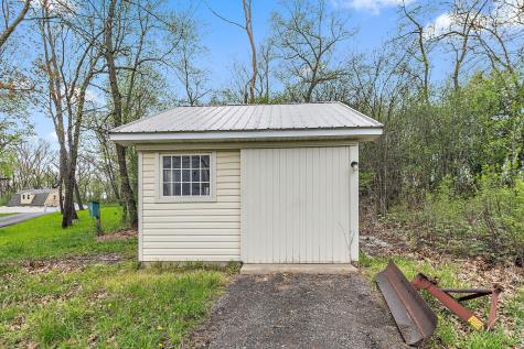 309 Three Oaks Road Cary IL 60013