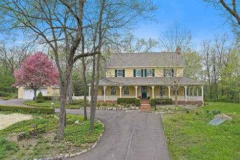 309 Three Oaks Road Cary IL 60013