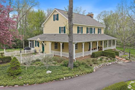 309 Three Oaks Road Cary IL 60013