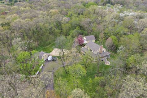 309 Three Oaks Road Cary IL 60013