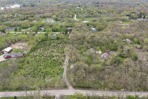 309 Three Oaks Road Cary IL 60013
