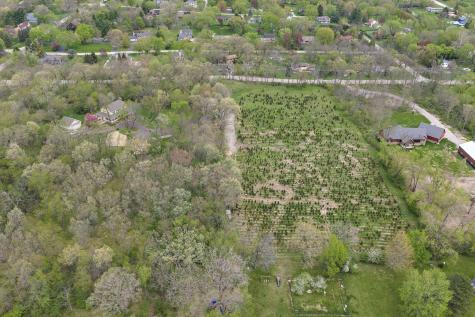 309 Three Oaks Road Cary IL 60013