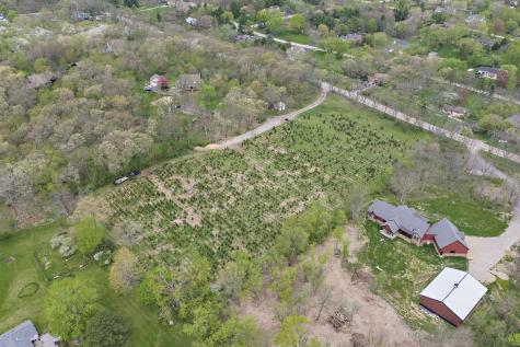 309 Three Oaks Road Cary IL 60013