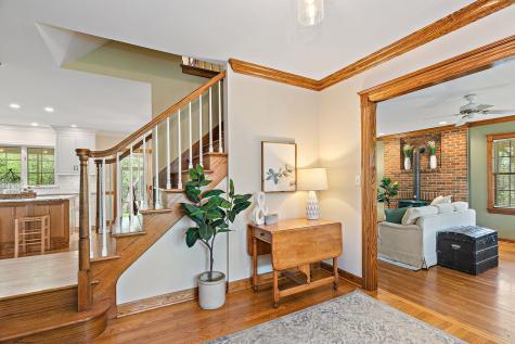 309 Three Oaks Road Cary IL 60013