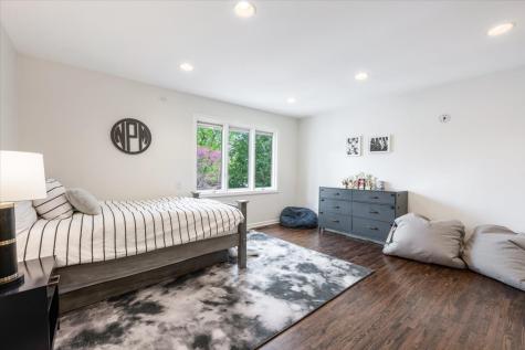 881 Marion Avenue Highland Park IL 60035