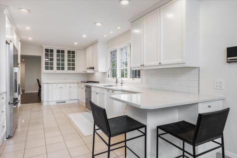 881 Marion Avenue Highland Park IL 60035