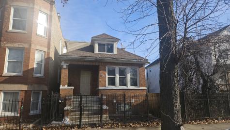843 North Avers Avenue Chicago IL 60651
