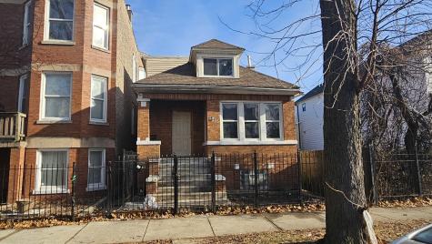 843 North Avers Avenue Chicago IL 60651