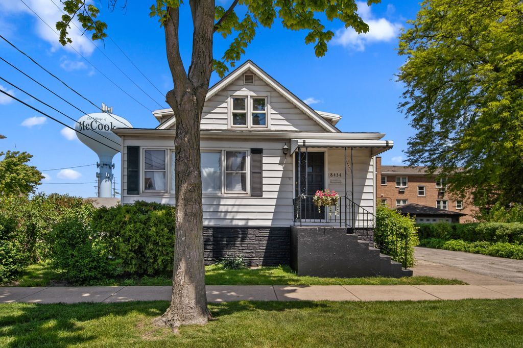 8434 West 50th Street Mccook IL 60525