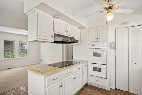 8434 West 50th Street Mccook IL 60525