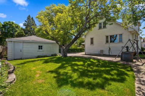 8434 West 50th Street Mccook IL 60525