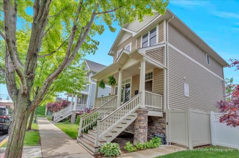 5642 North Lockwood Avenue Chicago IL 60646