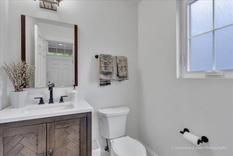 5642 North Lockwood Avenue Chicago IL 60646