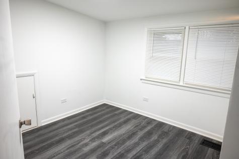 15915 Cottage Grove Avenue South Holland IL 60473